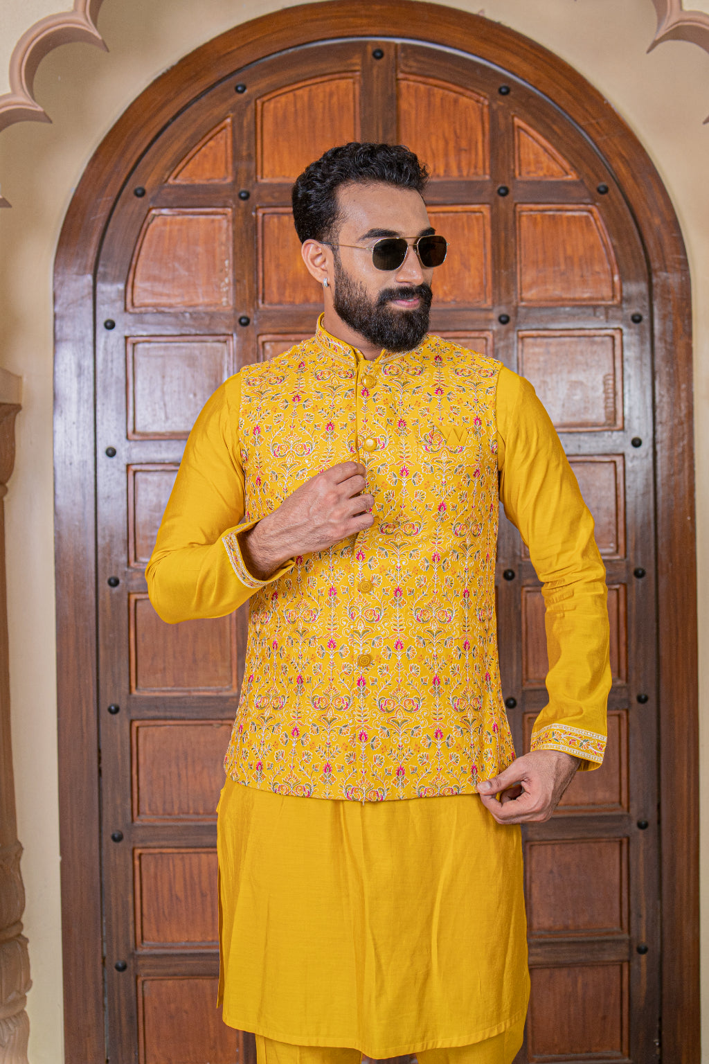 Classic Kurta Jacket Set - Crafted Just for You. Minimum Delivery: 20 Days
