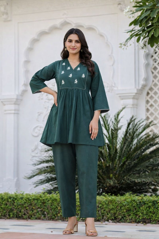Women Dark Green Embroidered Co-Ord Set