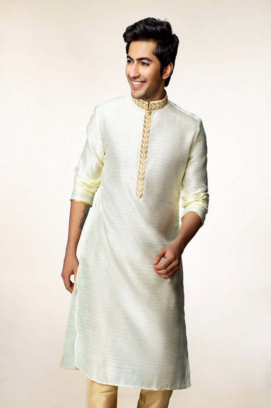Elegant Traditional Kurta - Crafted Just for You. Minimum Delivery: 20 Days