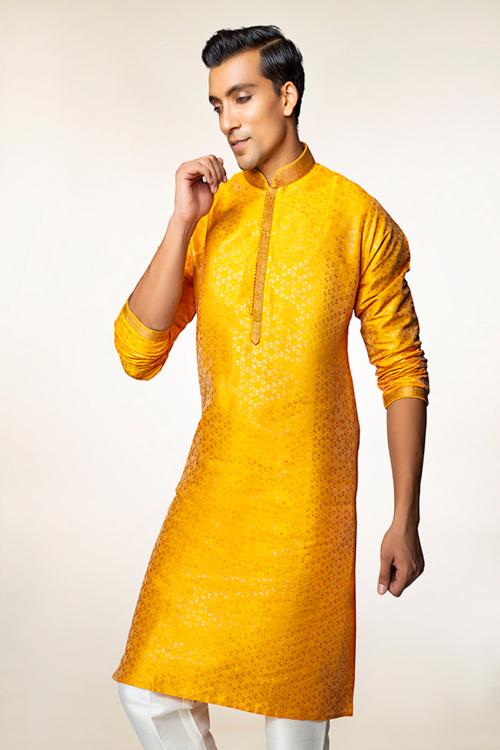 Elegant Traditional Kurta - Crafted Just for You. Minimum Delivery: 20 Days