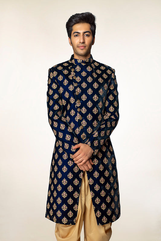 Elegant Velvet Indo Western - Crafted Just for You. Minimum Delivery: 20 Days