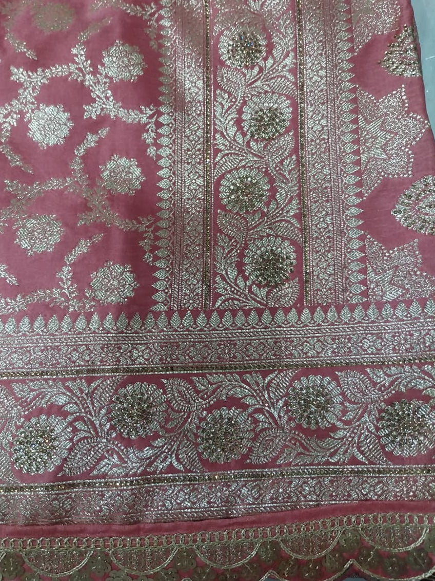 Elegant Blush Pink Banarasi Silk Saree with Rich Zari Weave