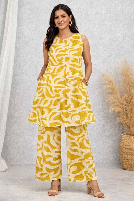 Women’s Mustard & Cream Batik-Print Ethnic Co-ord Set
